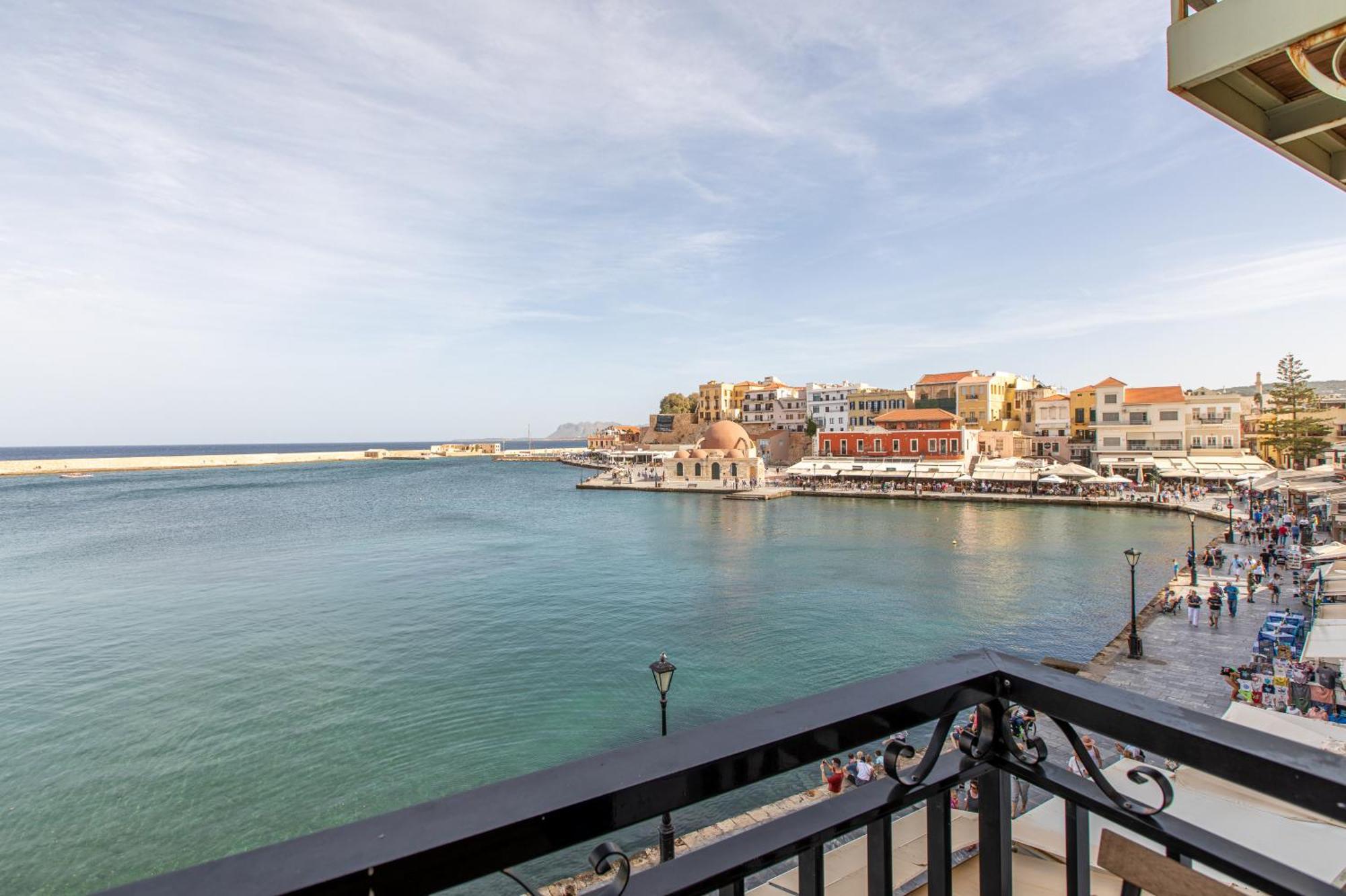 Lucia Hotel Chania  Bagian luar foto