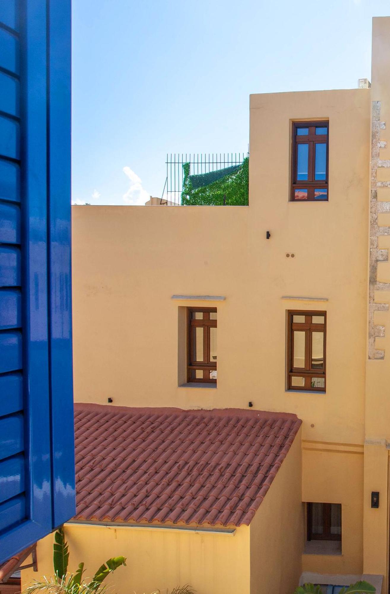 Lucia Hotel Chania  Bagian luar foto